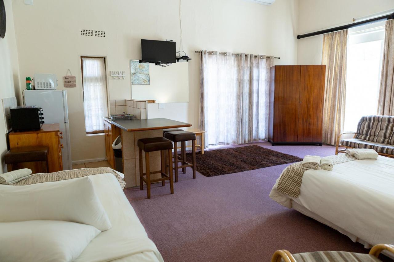Profcon Resort Graaff-Reinet 外观 照片
